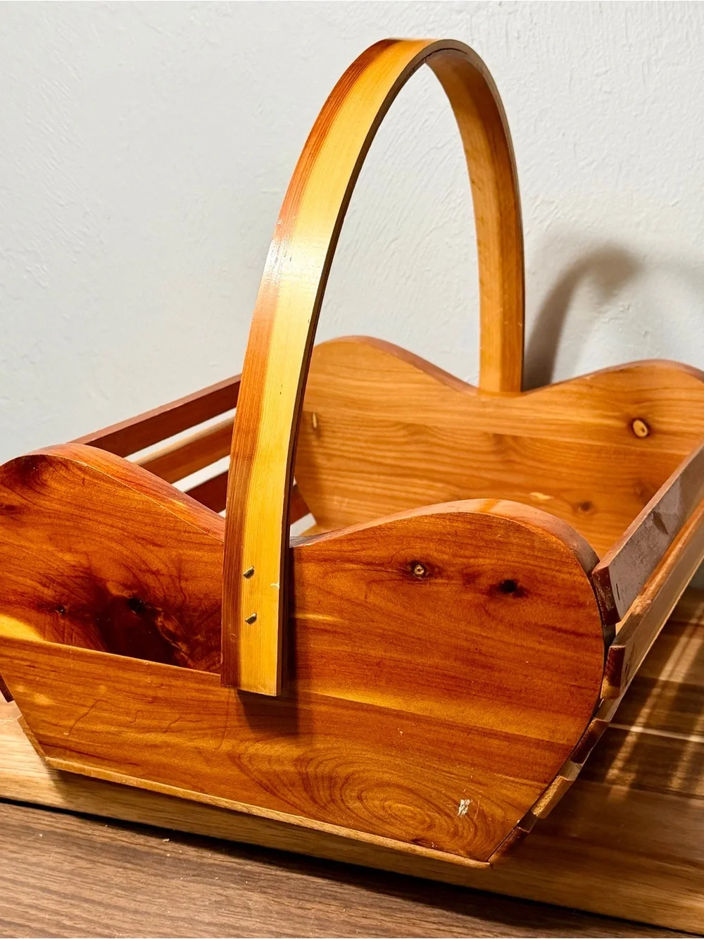 Vintage Heart Shape Cedar Wooden Slatted Market Basket - Warm Honey Tone